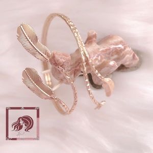 ✌🏼 #2489 Greek Leaf Stainless Steel Gold Arm Cuff Bangor